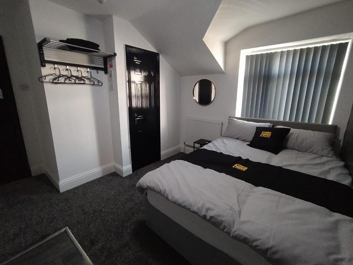 Black Ocean Holiday Apartments Blackpool Eksteriør bilde